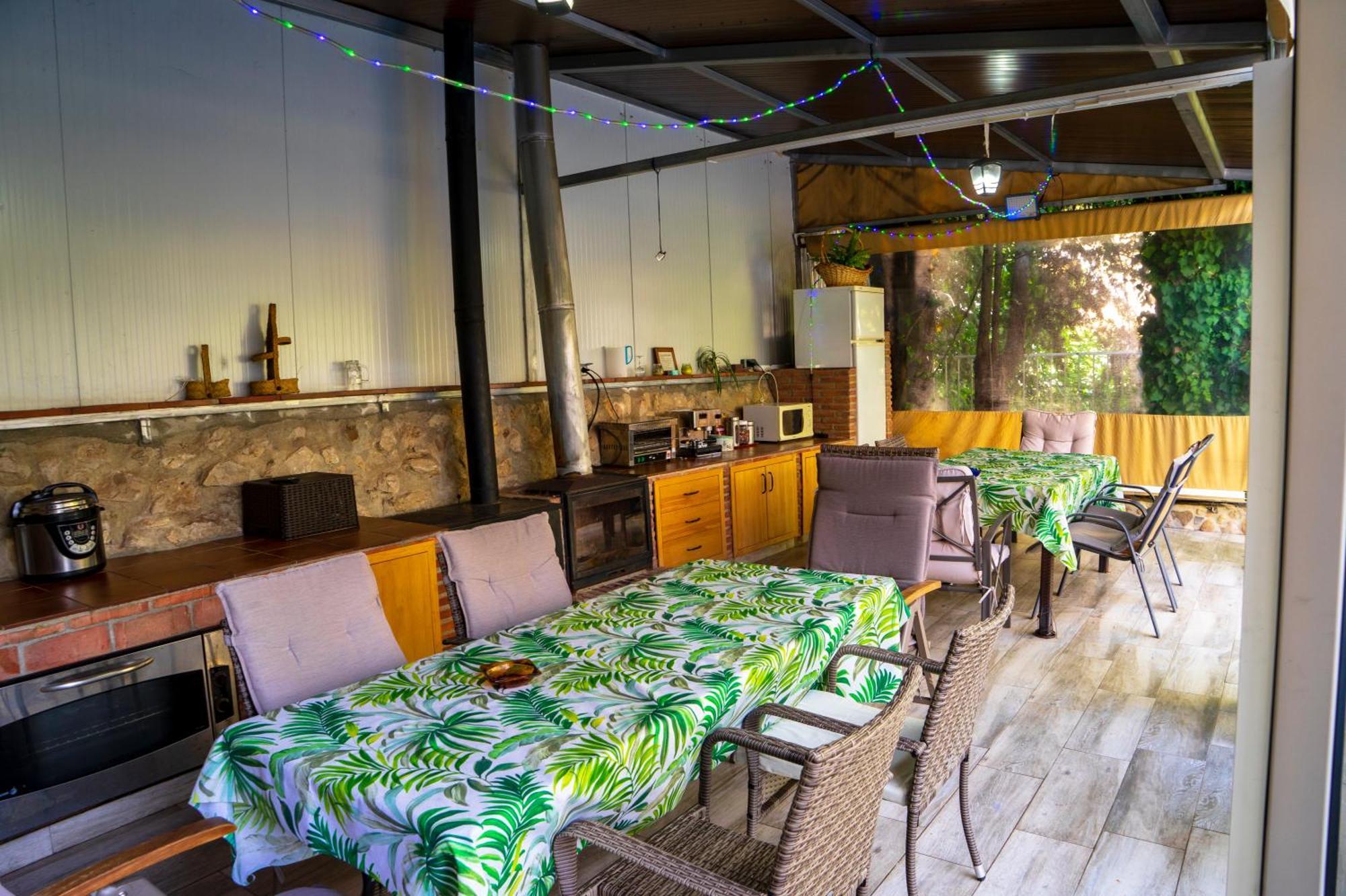 Casa Rural El Nacimiento Бенаохан Экстерьер фото